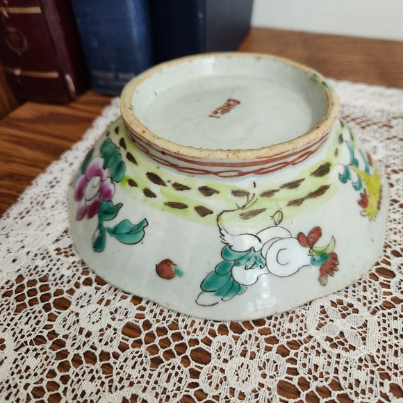 Vintage 19th Century Chinese Tongzhi Porcelain 8-side Rice Bowl with Rooster - Picture 11 of 13